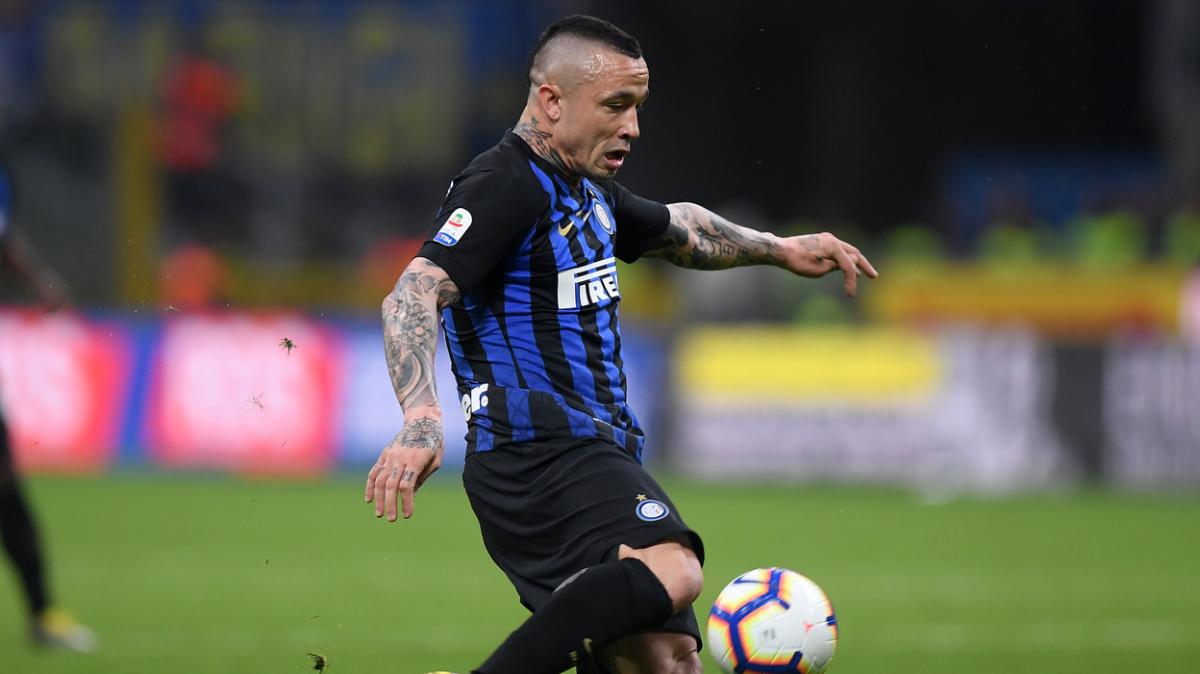 I nerazzurri ricordano l'ultimo Inter-Juve di Spalletti a Milano: "Quando Nainggolan ha sfondato la porta"