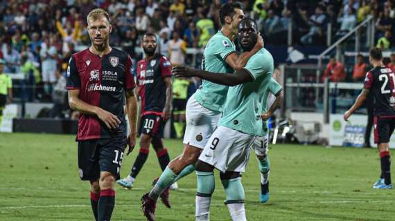 Il Cagliari si ribella al razzismo: tre misure interdittive, vietato a vita l'accesso allo stadio