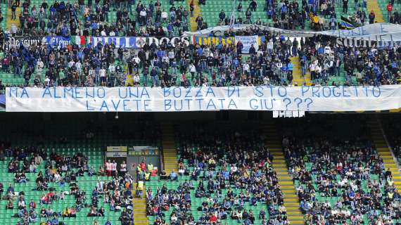 FOTO - La Curva Nord contesta: "Progetto? Avete..."