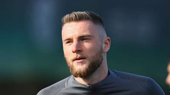 L'Inter augura buon San Valentino con Skriniar: "Il nostro muro sa essere anche dolce"