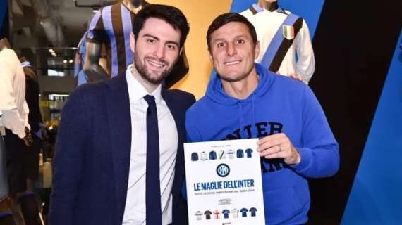 Marotta firma la nuova edizione de 'Le maglie dell’Inter': “La maglia un simbolo che unisce, le due stelle ora splendono”