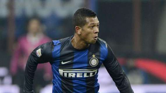 Guarin spezza l'equilibrio, Alvarez e Palacio tuttofare