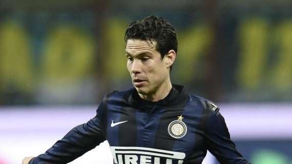 Sky - Hernanes in gruppo: sarà titolare. La difesa...