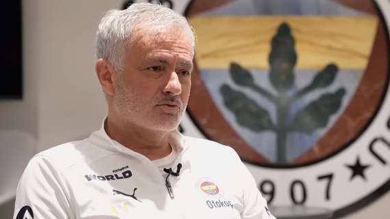Mourinho: "Voglio continuare in Turchia". Ironia sul Mondiale per Club: "Ricorda le mie tournée con l'Inter"