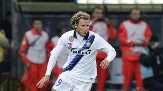 A Cesena ancora col 4-4-2. Forlan titolare?