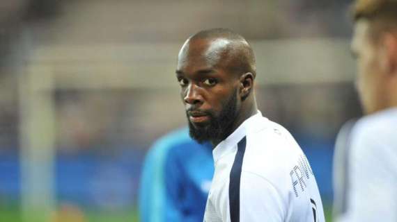 Le Parisien - Inter, torna di moda Lassana Diarra. Ma il francese vuole la UCL