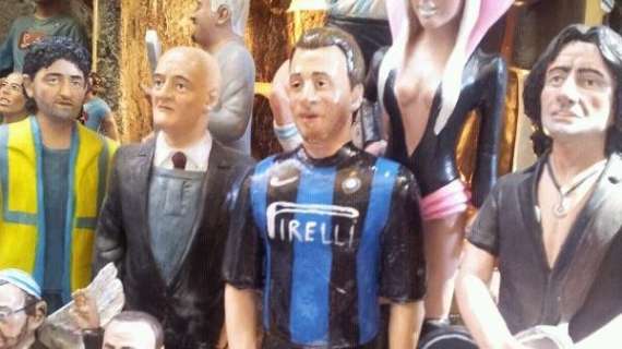 FOTO FcIN - Nel presepe a Napoli spunta Cassano!