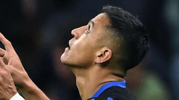 Sanchez: "Triste per l'addio di Berizzo. La situazione è anche colpa nostra"