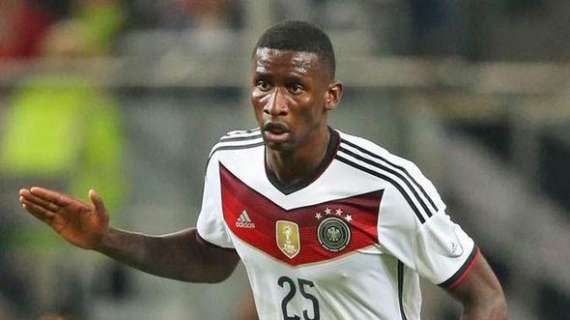 In Germania - Wolfsburg in pole per Rüdiger. L'Inter...