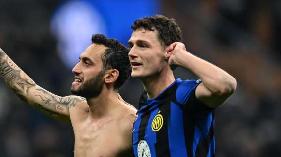 Pavard pronto a lottare di nuovo per l'Inter: "Amala" e due cuori nerazzurri in attesa dell'Atletico Madrid 