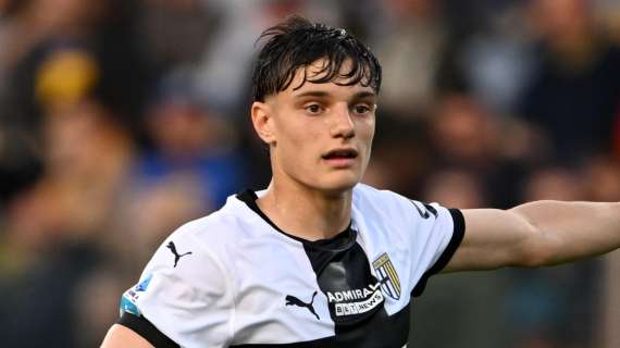 GdS - Inter, budget di 30 milioni per il difensore: Leoni la prima scelta, è derby col Milan. I nerazzurri pronti ad accontentare il Parma
