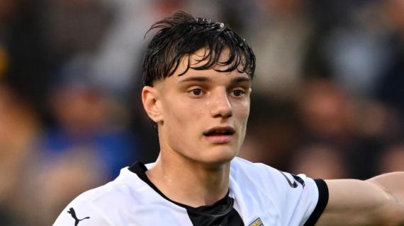 Liverpool, esordio amaro per Leoni: rottura del crociato. Sarà out per la sfida di Champions con l'Inter 