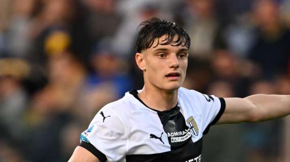 Romano: "Leoni, l'interesse del Liverpool è reale. La valutazione del Parma è chiara"