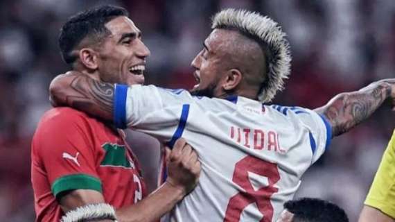 Marocco-Cile, Vidal ritrova l'ex compagno Hakimi: "Buona partita, fratello"