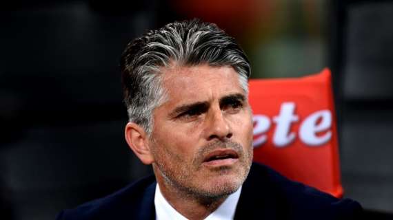 Cagliari, Lopez: "A San Siro con l'Inter abbiamo fatto molto male: col Bologna bisogna ripartire"