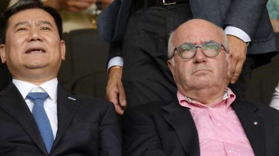 Tavecchio boccia Galliani: "No alla Serie A all'estero"