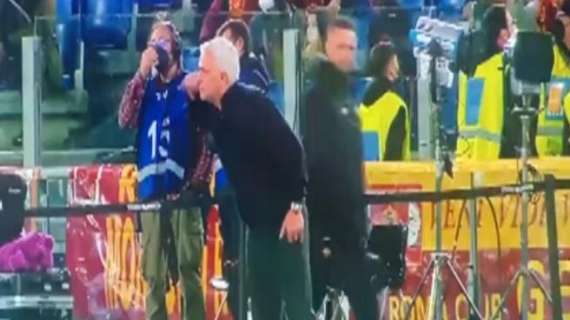 La Stampa - Mourinho a Pairetto: "Ti ha mandato la Juve". Ora rischia 2-3 giornate di stop