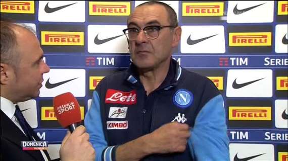 Sarri: "Ottima prestazione contro una grande squadra". Poi lascia la postazione di Premium...