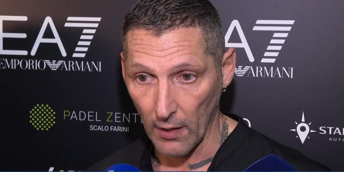 Leggende del calcio in campo in Polonia. Anche tanti ex interisti presenti