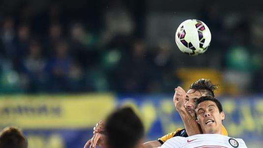 Dribbling mania: Hernanes ne fa più del Verona