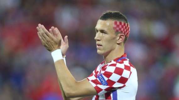 Turchia-Croazia: 1-0. 90' e giallo per Perisic e Brozovic