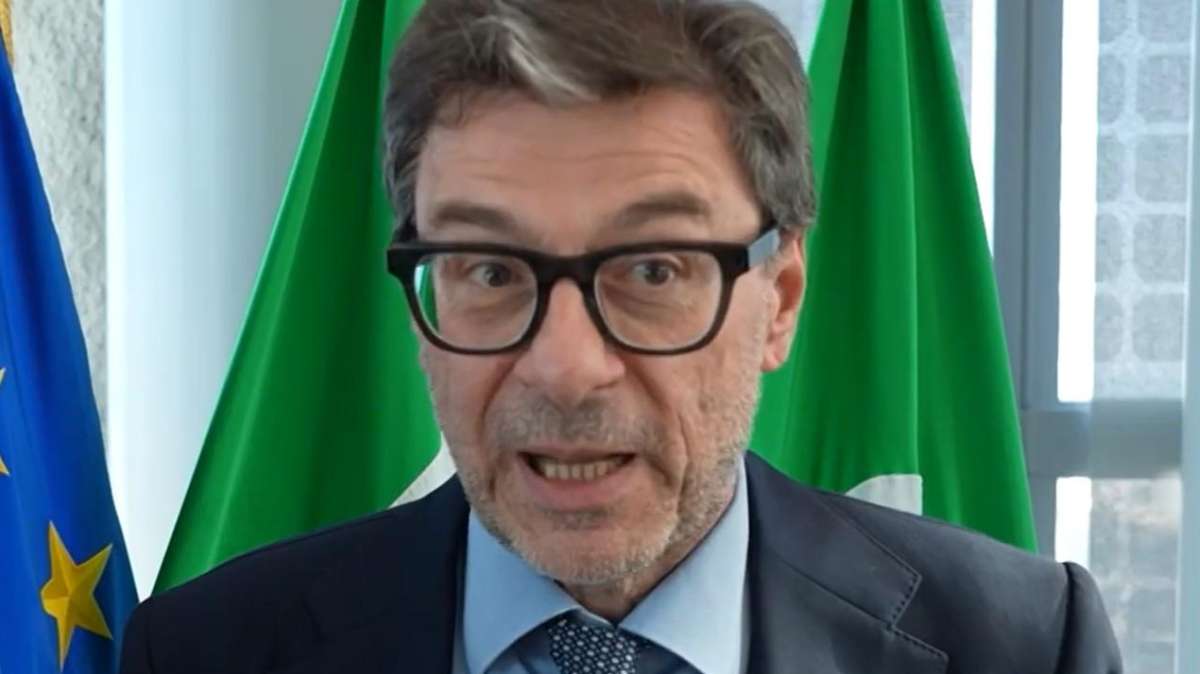 Giorgetti: "Decreto Crescita? Ora non è in cima alle necessità del Paese"