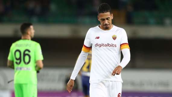 Roma, si ferma ancora Smalling: potrebbe saltare due big-match