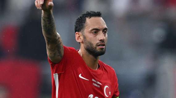 Turchia, Calhanoglu supera Tugay: è il sesto giocatore con più presenze nella storia della sua Nazionale