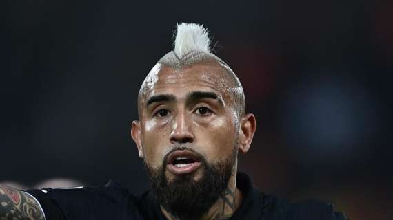 Vidal torna al Colo Colo? Il ds dei cileni apre: "Se lo desidera, potremmo parlarne"