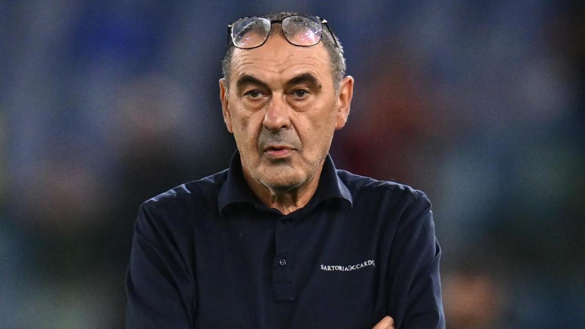 Lazio, Sarri: "Segnali di crescita. Zero gol presi con gli stessi 11? Non ci avevo fatto caso..."