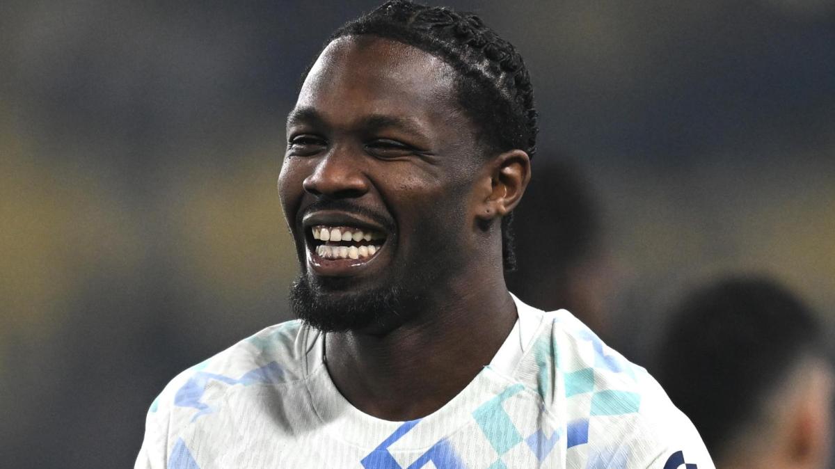 Stasera il debutto della Francia. Thuram previsto dalla panchina