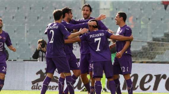 Serie A, la Fiorentina maltratta il Siena: finisce 4-1