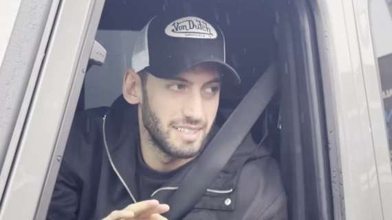 FOTO - Inter o Fenerbahce? Calhanoglu è a Istanbul: oggi alcuni incontri per provare a definire il futuro 
