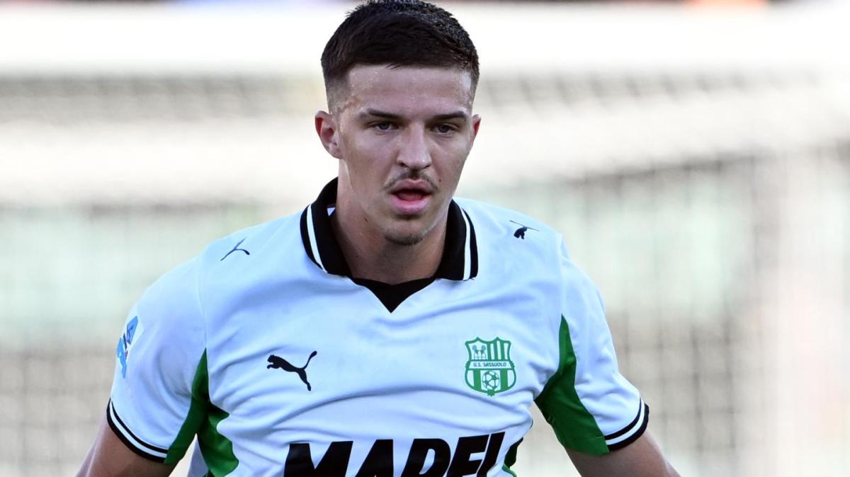 CdS - Muharemovic-Inter anche senza l'addio di Bastoni. Ma arriva la Premier