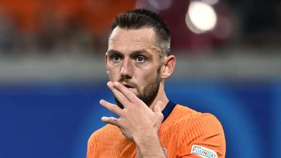 De Vrij: "Sarà bello incontrare Arnautovic, abbiamo un ottimo rapporto. Aspettative? Non ci pensiamo"