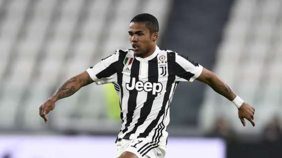 Alla Juventus basta Douglas Costa: 1-0 al Genoa