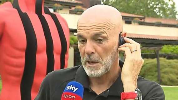 Milan, Pioli: "Leao? Titolare o non viene neanche in panchina. Con l'Inter simile alle gare con Napoli e Tottenham"