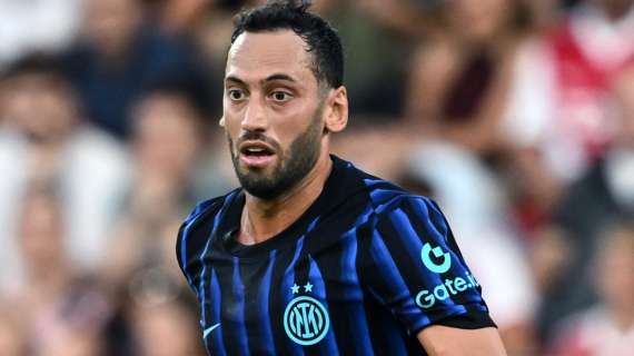 GdS - Calhanoglu in ritardo e ora rischia il posto: Sucic e Diouf scalpitano. E Chivu riflette...