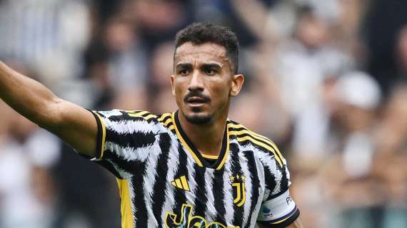 Juve, Danilo out 20 giorni: nel mirino il match con l'Inter del 26 novembre