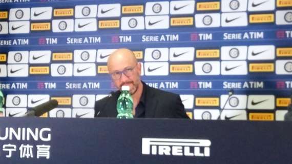 Zenga in conferenza: "Quando vengo qui è come se avessi smesso ieri. Ho sempre rispettato i tifosi"