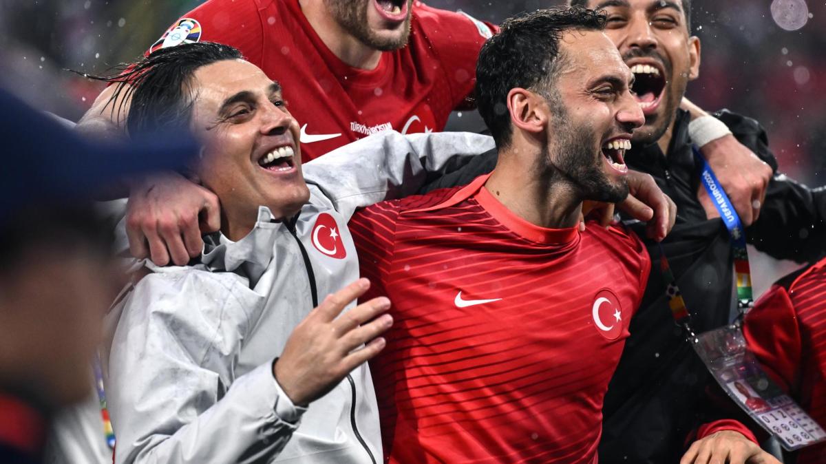 Turchia, stage prima dei playoff per Calhanoglu? Montella: "Sarei molto felice, se la Serie A si fermasse a fine marzo"