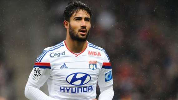 Fekir chiude il mercato: "Su di me grandi club, ma resto a Lione ancora un anno"