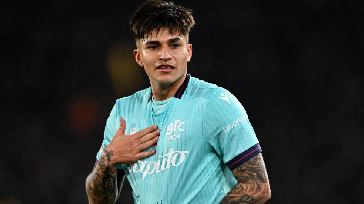 Castro: "Futuro? Penso solo al Bologna che è una famiglia, ma non si sa mai"