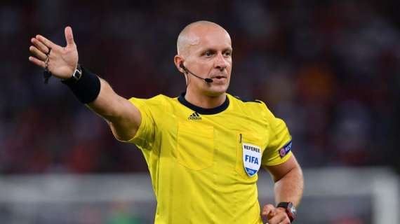 UCL - Inter-Barcellona, l'arbitro sarà il polacco Szymon Marciniak