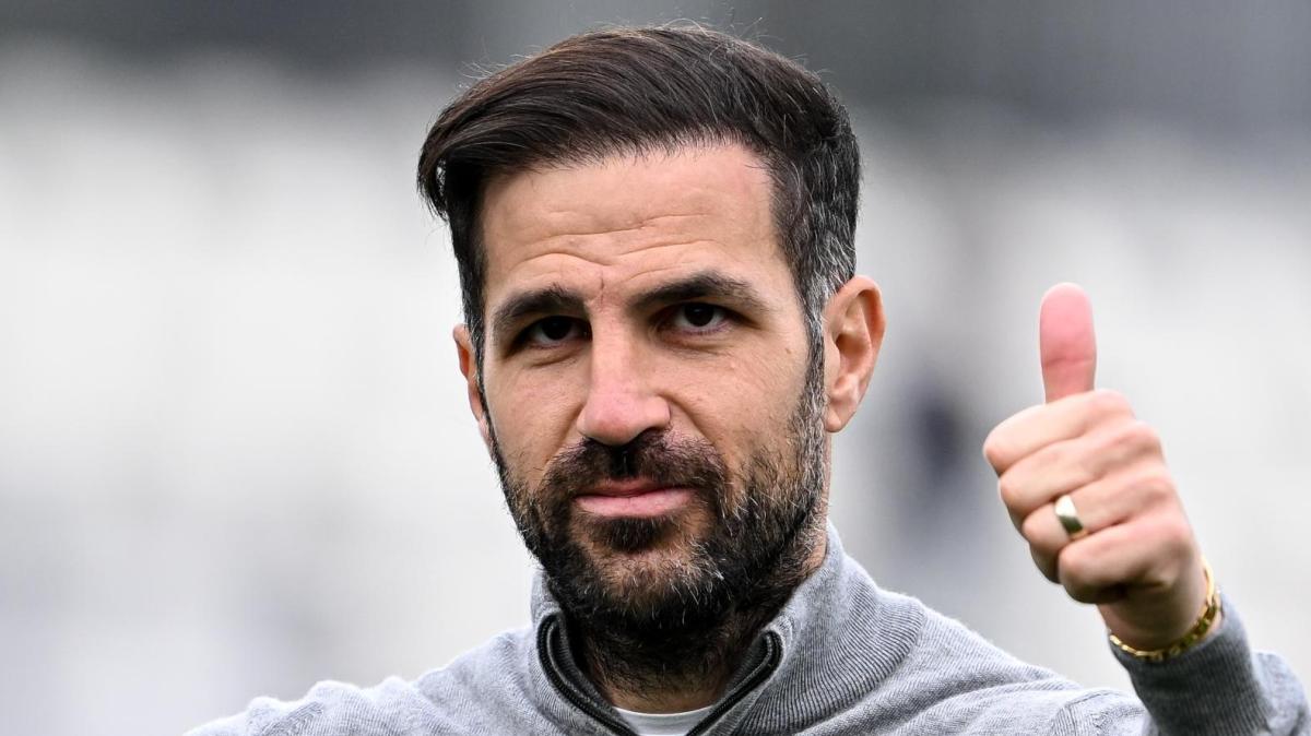 Qui Como - Fabregas cambia l'abito tattico per l'Inter? Idea difesa a tre e impiego del falso nove