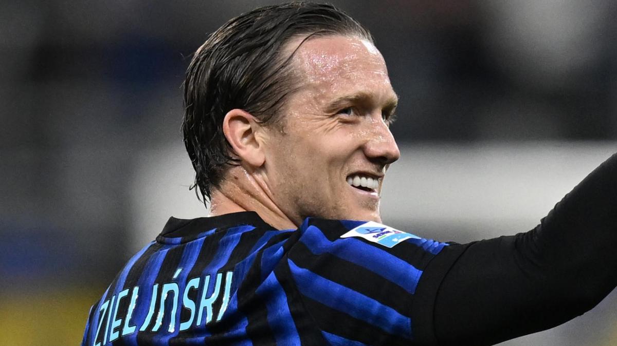 Zielinski, un gol per la storia: è il miglior marcatore polacco della Serie A