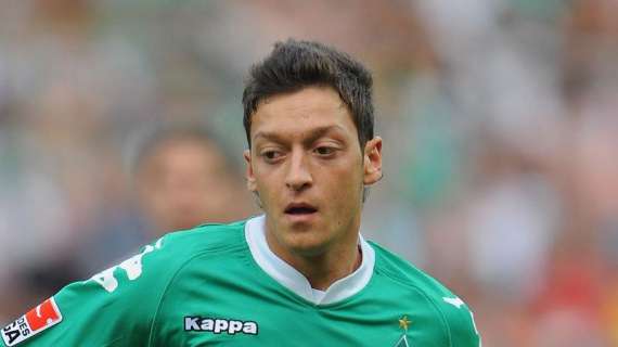 Ferguson punta forte su Mesut Özil