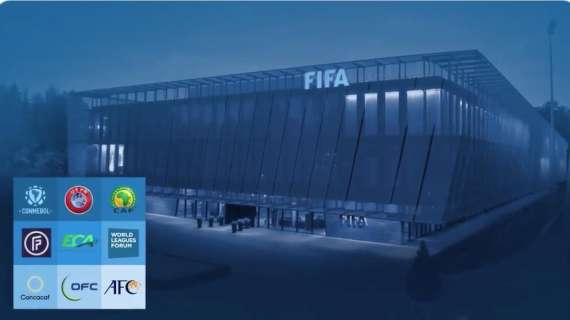 Covid-19, novità per i contratti e le sessioni di calciomercato: le linee guida tracciate dalla Fifa