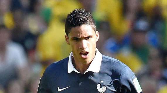 Canal+ - Inter-Varane, Mancini lo apprezza ma sa...