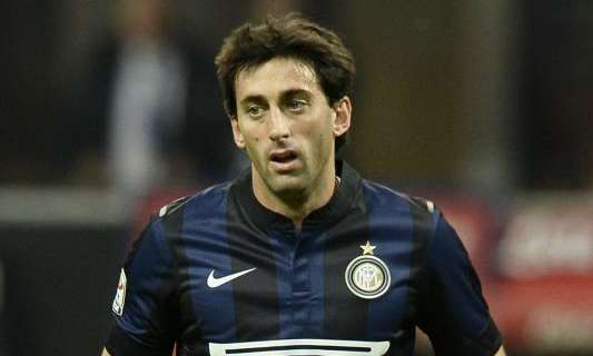 Tuttosport - Milito, addio a giugno: Racing o Genoa